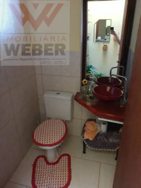 Foto 8 de Chácara com 3 quartos à venda, 1000m2 em Aracoiaba Da Serra - SP