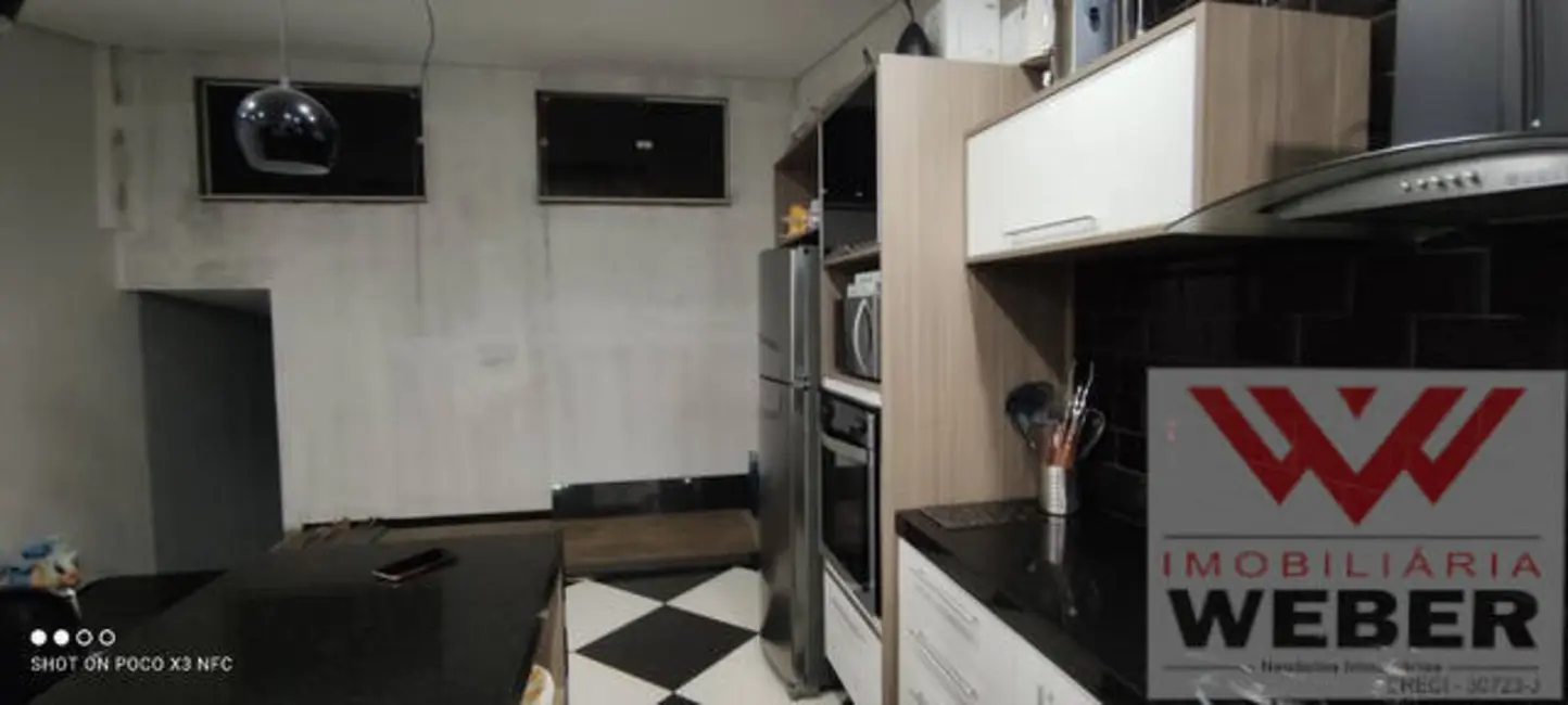 Sobrado com 3 quartos à venda em Jardim do Sol, Sorocaba - SP - imagem 7 Foto 7 de Sobrado com 3 quartos à venda em Jardim do Sol, Sorocaba - SP