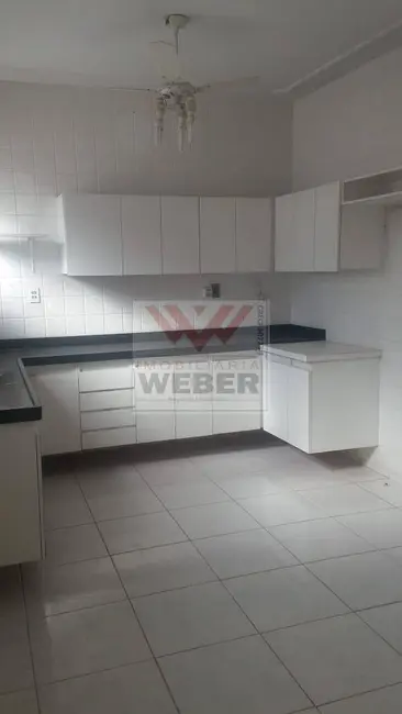 Casa com 3 quartos à venda e para alugar em Jardim Santa Rosália, Sorocaba - SP - imagem 4 Foto 4 de Casa com 3 quartos à venda e para alugar em Jardim Santa Rosália, Sorocaba - SP
