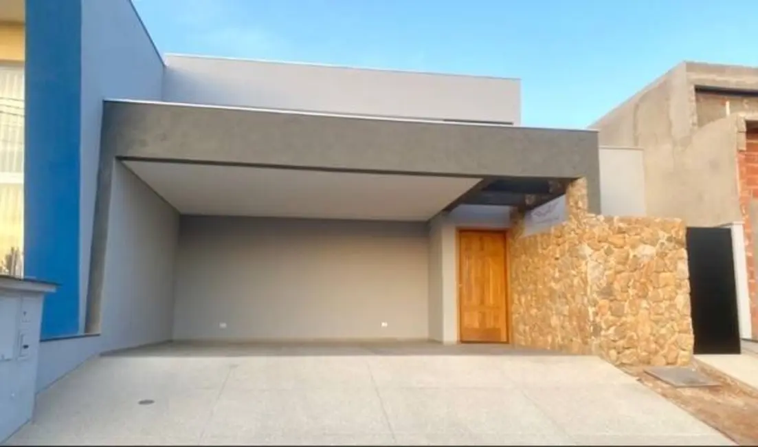 Casa com 3 quartos à venda, 275m2 em Aparecidinha, Sorocaba - SP - imagem 1 Foto 1 de Casa com 3 quartos à venda, 275m2 em Aparecidinha, Sorocaba - SP