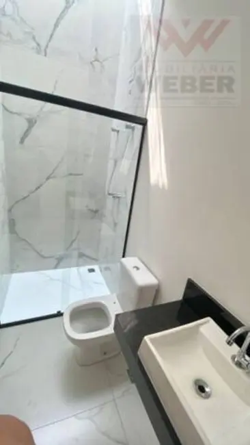 Casa com 3 quartos à venda, 275m2 em Aparecidinha, Sorocaba - SP - imagem 3 Foto 3 de Casa com 3 quartos à venda, 275m2 em Aparecidinha, Sorocaba - SP