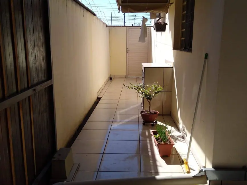 Casa com 3 quartos à venda, 113m2 em Jardim Simus, Sorocaba - SP - imagem 8 Foto 8 de Casa com 3 quartos à venda, 113m2 em Jardim Simus, Sorocaba - SP