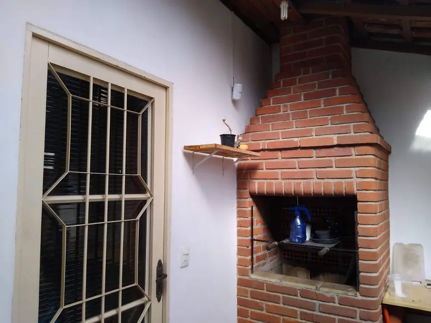 Casa com 3 quartos à venda, 113m2 em Jardim Simus, Sorocaba - SP - imagem 6 Foto 6 de Casa com 3 quartos à venda, 113m2 em Jardim Simus, Sorocaba - SP