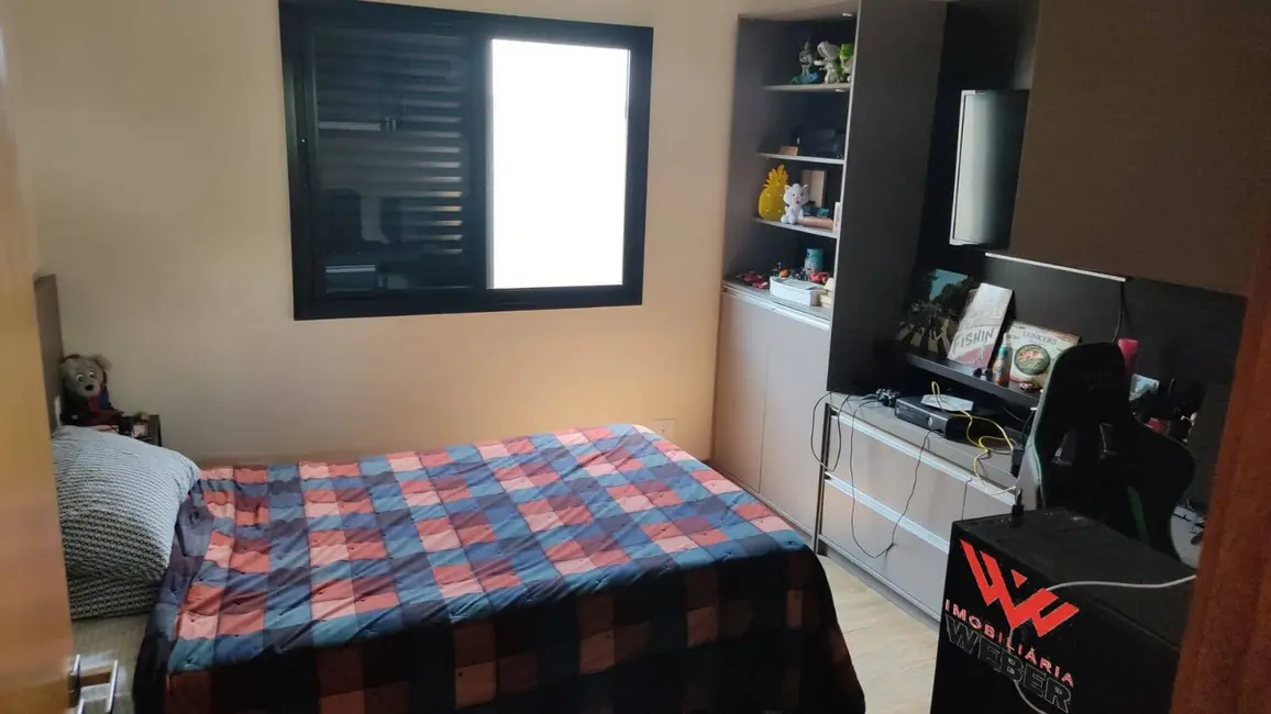 Casa com 3 quartos à venda, 525m2 em Sorocaba - SP - imagem 3 Foto 3 de Casa com 3 quartos à venda, 525m2 em Sorocaba - SP