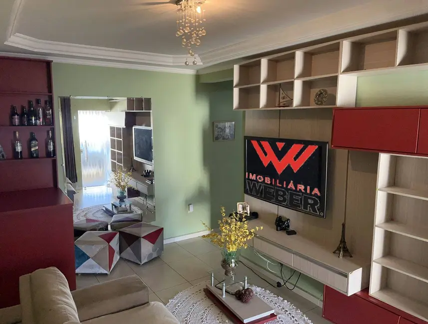 Casa com 3 quartos à venda, 160m2 em Jardim Wanel Ville V, Sorocaba - SP - imagem 5 Foto 5 de Casa com 3 quartos à venda, 160m2 em Jardim Wanel Ville V, Sorocaba - SP