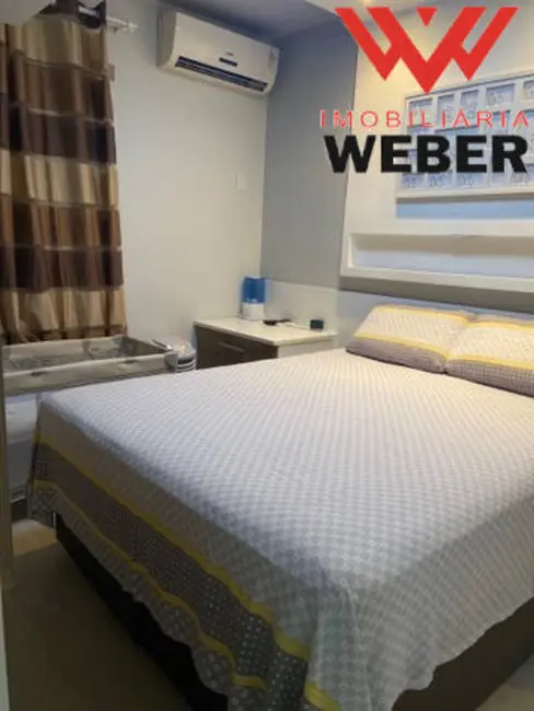 Sobrado com 3 quartos à venda, 140m2 em Jardim Vera Cruz, Sorocaba - SP - imagem 6 Foto 6 de Sobrado com 3 quartos à venda, 140m2 em Jardim Vera Cruz, Sorocaba - SP