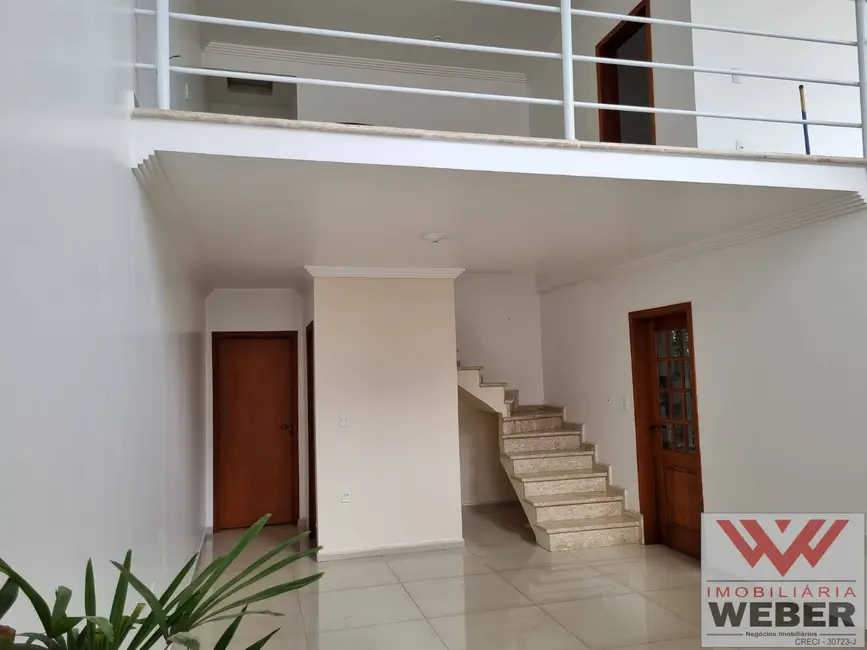 Casa de Condomínio com 4 quartos à venda e para alugar, 300m2 em Iporanga, Sorocaba - SP - imagem 3 Foto 3 de Casa de Condomínio com 4 quartos à venda e para alugar, 300m2 em Iporanga, Sorocaba - SP