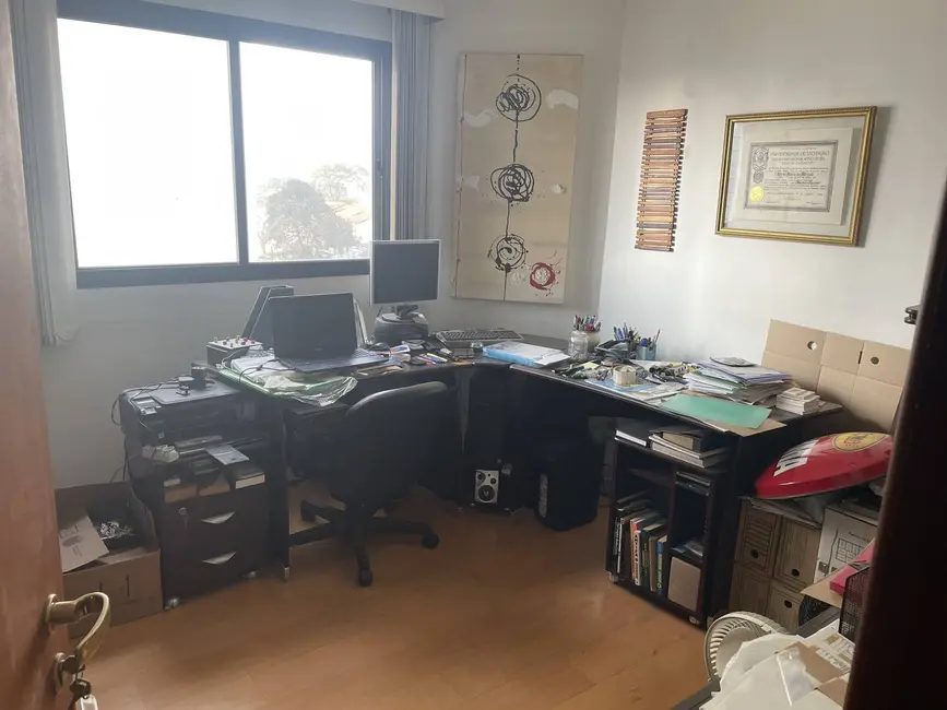 Apartamento com 4 quartos à venda, 220m2 em Centro, Sorocaba - SP - imagem 9 Foto 9 de Apartamento com 4 quartos à venda, 220m2 em Centro, Sorocaba - SP