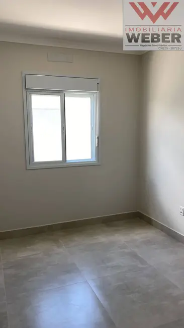 Casa de Condomínio com 2 quartos à venda, 275m2 em Cajuru do Sul, Sorocaba - SP - imagem 2 Foto 2 de Casa de Condomínio com 2 quartos à venda, 275m2 em Cajuru do Sul, Sorocaba - SP