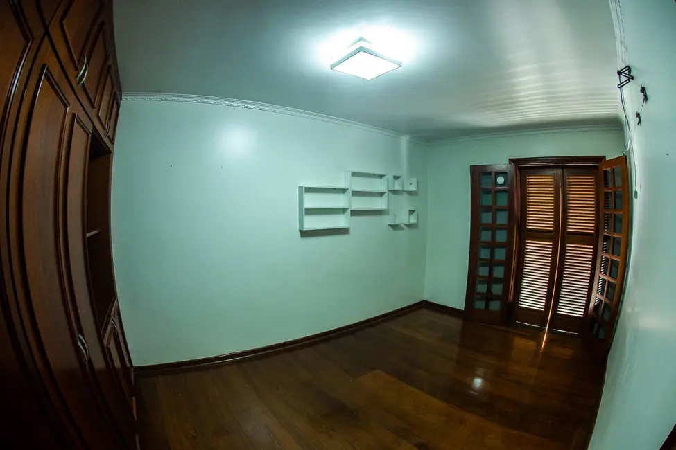 Casa com 4 quartos à venda, 1000m2 em Jardim Simus, Sorocaba - SP - imagem 6 Foto 6 de Casa com 4 quartos à venda, 1000m2 em Jardim Simus, Sorocaba - SP