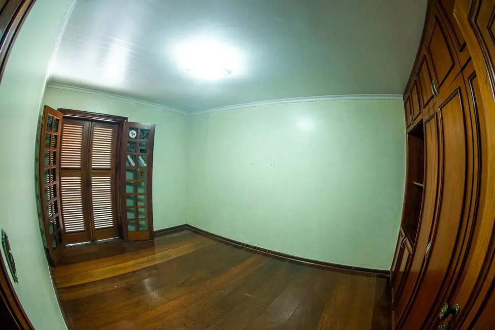 Casa com 4 quartos à venda, 1000m2 em Jardim Simus, Sorocaba - SP - imagem 4 Foto 4 de Casa com 4 quartos à venda, 1000m2 em Jardim Simus, Sorocaba - SP