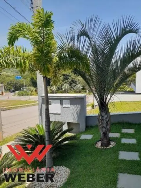 Casa com 3 quartos à venda, 324m2 em Jardim Residencial Chácara Ondina, Sorocaba - SP - imagem 3 Foto 3 de Casa com 3 quartos à venda, 324m2 em Jardim Residencial Chácara Ondina, Sorocaba - SP