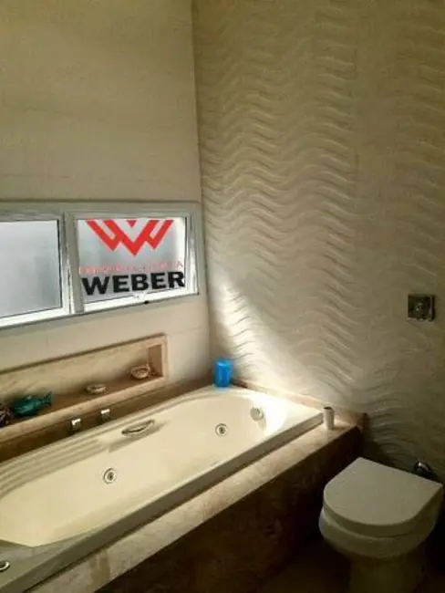 Casa com 3 quartos à venda, 324m2 em Jardim Residencial Chácara Ondina, Sorocaba - SP - imagem 4 Foto 4 de Casa com 3 quartos à venda, 324m2 em Jardim Residencial Chácara Ondina, Sorocaba - SP