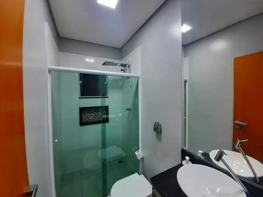 Casa com 3 quartos à venda, 180m2 em Vila Mineirão, Sorocaba - SP - imagem 4 Foto 4 de Casa com 3 quartos à venda, 180m2 em Vila Mineirão, Sorocaba - SP