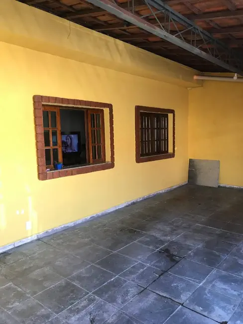 Casa com 3 quartos à venda, 225m2 em Conjunto Habitacional Júlio de Mesquita Filho, Sorocaba - SP - imagem 6 Foto 6 de Casa com 3 quartos à venda, 225m2 em Conjunto Habitacional Júlio de Mesquita Filho, Sorocaba - SP