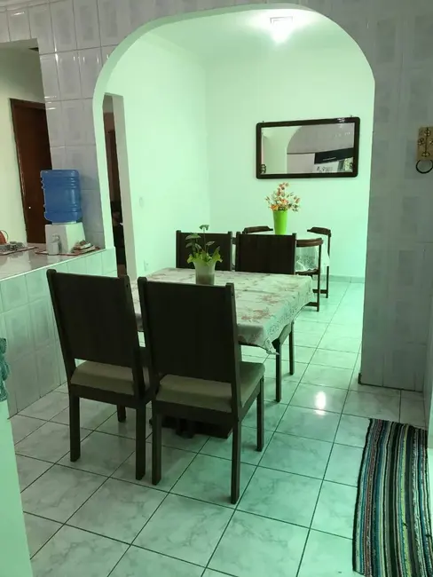 Casa com 3 quartos à venda, 225m2 em Conjunto Habitacional Júlio de Mesquita Filho, Sorocaba - SP - imagem 8 Foto 8 de Casa com 3 quartos à venda, 225m2 em Conjunto Habitacional Júlio de Mesquita Filho, Sorocaba - SP