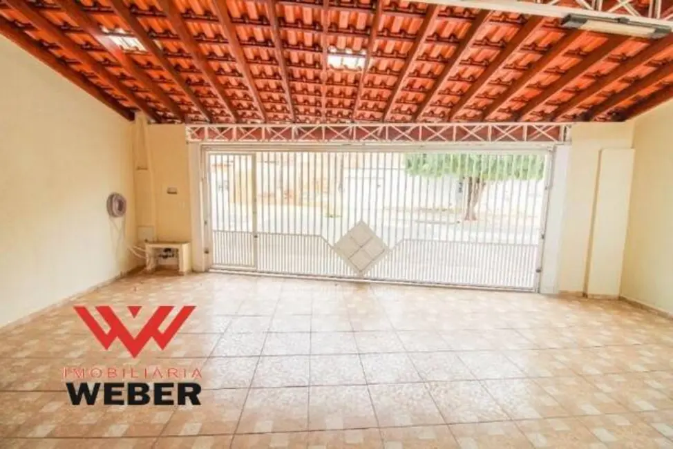 Foto 2 de Casa com 2 quartos à venda, 150m2 em Jardim Tropical, Sorocaba - SP