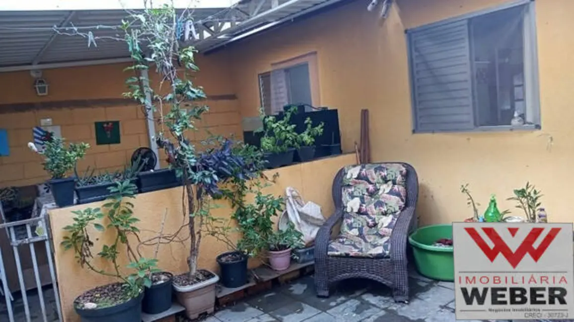 Casa com 2 quartos à venda em Wanel Ville, Sorocaba - SP - imagem 6 Foto 6 de Casa com 2 quartos à venda em Wanel Ville, Sorocaba - SP