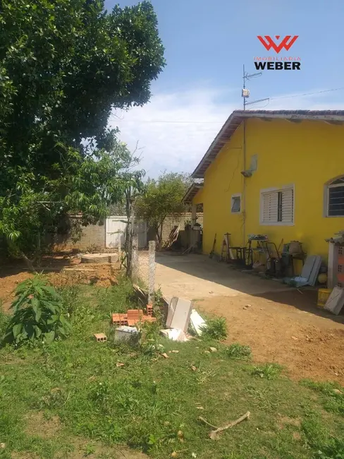 Foto 12 de Chácara com 3 quartos à venda, 1150m2 em Aracoiaba Da Serra - SP