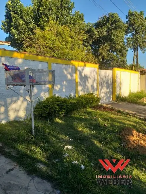 Chácara com 3 quartos à venda, 1150m2 em Aracoiaba Da Serra - SP - imagem 8 Foto 8 de Chácara com 3 quartos à venda, 1150m2 em Aracoiaba Da Serra - SP