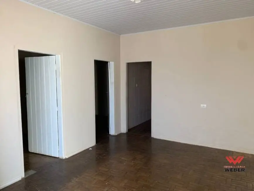 Casa com 3 quartos à venda, 300m2 em Vila São João, Sorocaba - SP - imagem 5 Foto 5 de Casa com 3 quartos à venda, 300m2 em Vila São João, Sorocaba - SP