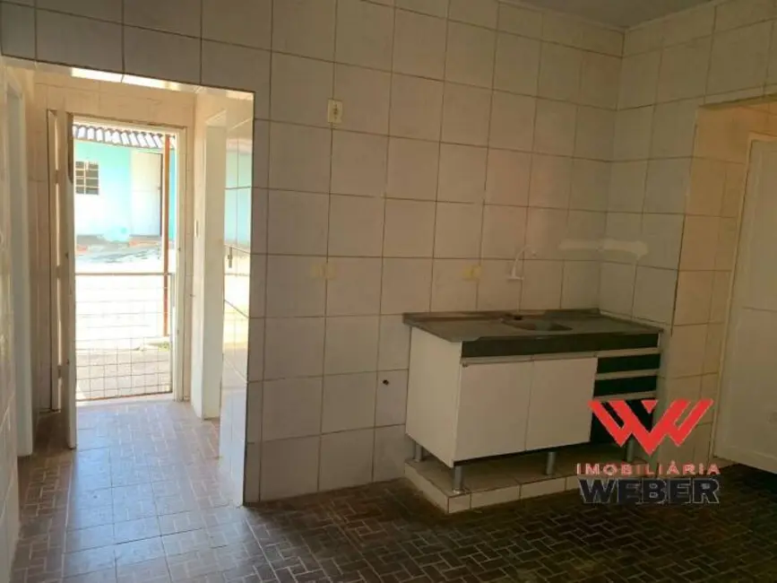 Casa com 3 quartos à venda, 300m2 em Vila São João, Sorocaba - SP - imagem 4 Foto 4 de Casa com 3 quartos à venda, 300m2 em Vila São João, Sorocaba - SP