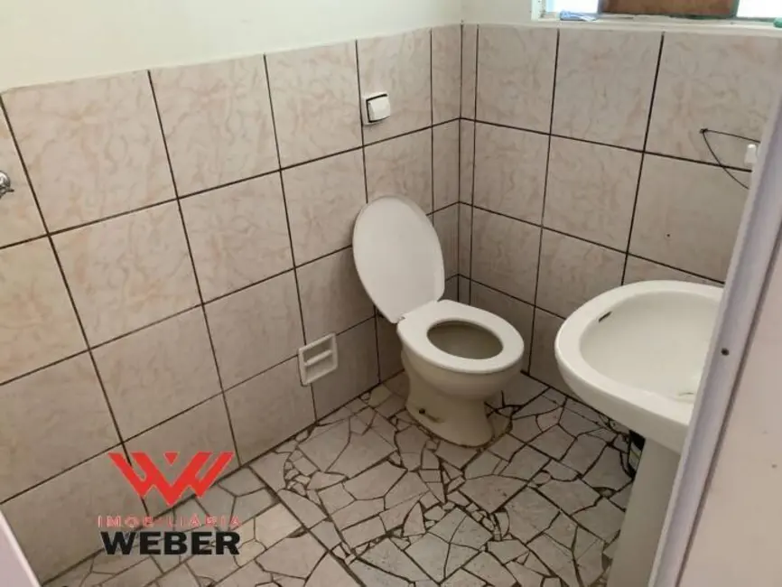 Casa com 3 quartos à venda, 300m2 em Vila São João, Sorocaba - SP - imagem 3 Foto 3 de Casa com 3 quartos à venda, 300m2 em Vila São João, Sorocaba - SP