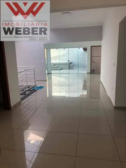 Sobrado com 3 quartos à venda, 360m2 em Jardim Pagliato, Sorocaba - SP - imagem 3 Foto 3 de Sobrado com 3 quartos à venda, 360m2 em Jardim Pagliato, Sorocaba - SP