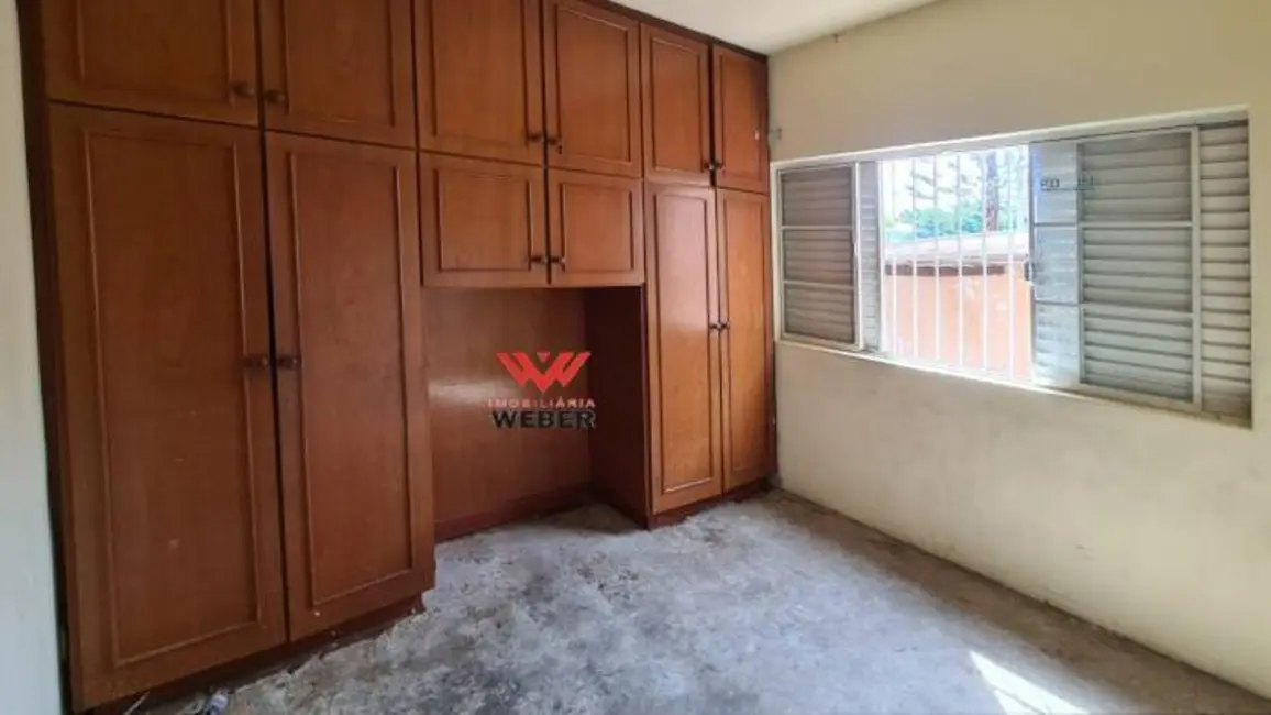 Casa com 3 quartos à venda, 330m2 em Jardim Simus, Sorocaba - SP - imagem 8 Foto 8 de Casa com 3 quartos à venda, 330m2 em Jardim Simus, Sorocaba - SP
