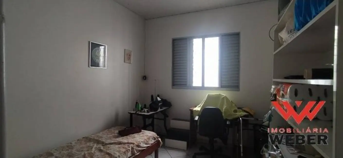 Casa com 3 quartos à venda, 264m2 em Centro, Sorocaba - SP - imagem 9 Foto 9 de Casa com 3 quartos à venda, 264m2 em Centro, Sorocaba - SP