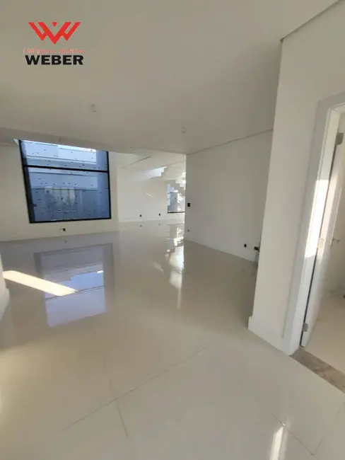 Casa com 4 quartos à venda, 456m2 em Votorantim - SP - imagem 9 Foto 9 de Casa com 4 quartos à venda, 456m2 em Votorantim - SP