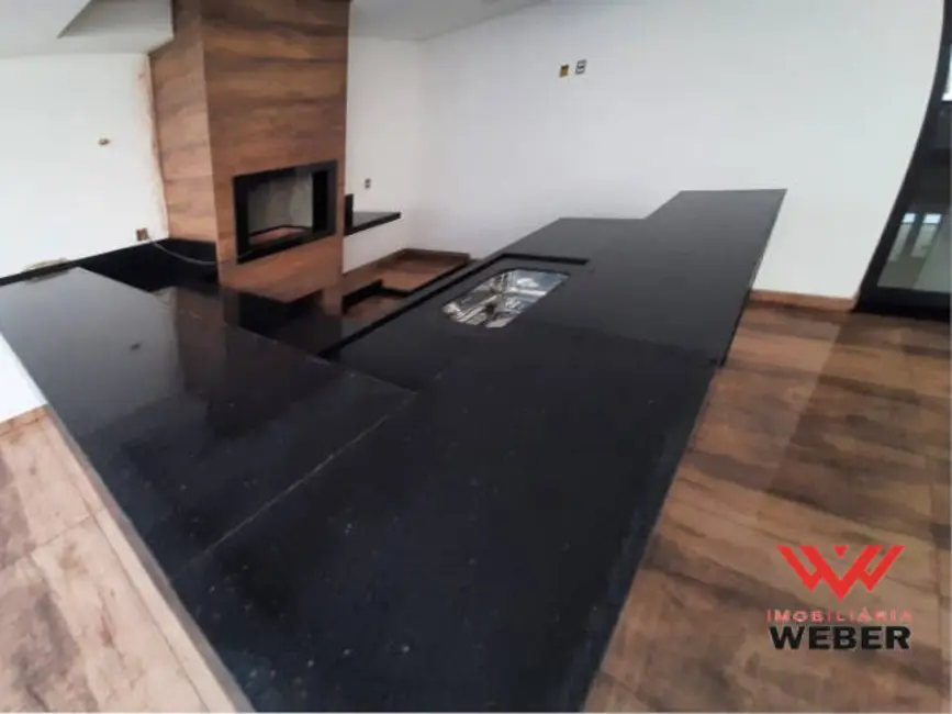 Casa com 3 quartos à venda, 250m2 em Wanel Ville, Sorocaba - SP - imagem 7 Foto 7 de Casa com 3 quartos à venda, 250m2 em Wanel Ville, Sorocaba - SP