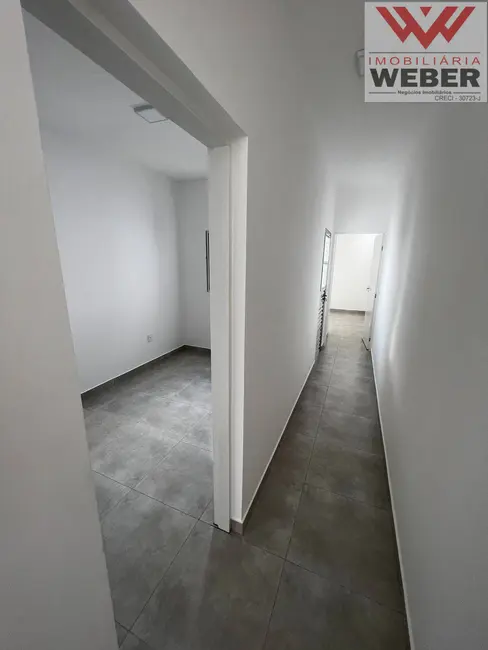 Foto 3 de Casa com 2 quartos à venda, 70m2 em Jardim Topázio, Sorocaba - SP