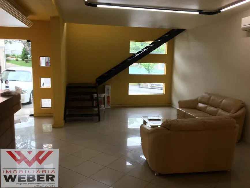 Sala Comercial com 7 quartos para alugar em Jardim América, Sorocaba - SP - imagem 7 Foto 7 de Sala Comercial com 7 quartos para alugar em Jardim América, Sorocaba - SP