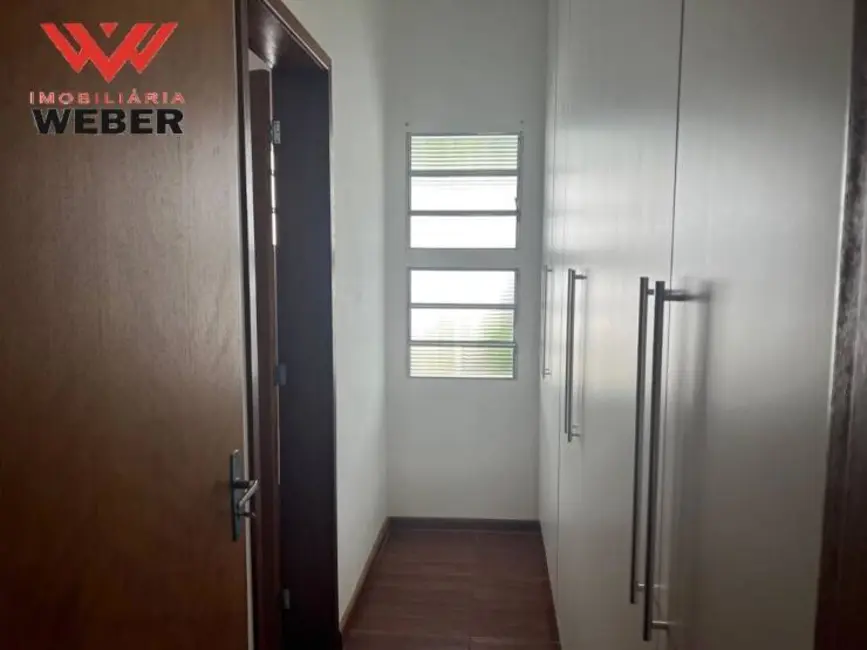 Casa com 3 quartos à venda e para alugar, 150m2 em Horto Florestal, Sorocaba - SP - imagem 9 Foto 9 de Casa com 3 quartos à venda e para alugar, 150m2 em Horto Florestal, Sorocaba - SP