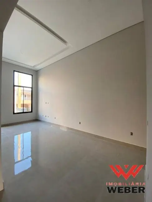 Casa de Condomínio com 3 quartos à venda em Wanel Ville, Sorocaba - SP - imagem 3 Foto 3 de Casa de Condomínio com 3 quartos à venda em Wanel Ville, Sorocaba - SP