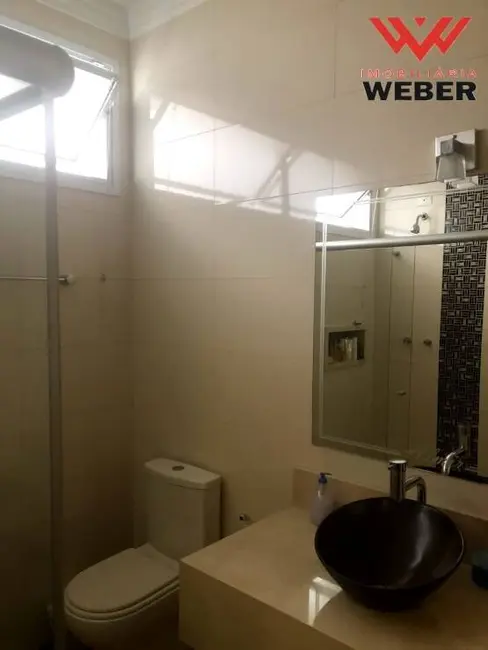 Casa de Condomínio com 4 quartos à venda, 250m2 em Chácaras Reunidas São Jorge, Sorocaba - SP - imagem 9 Foto 9 de Casa de Condomínio com 4 quartos à venda, 250m2 em Chácaras Reunidas São Jorge, Sorocaba - SP