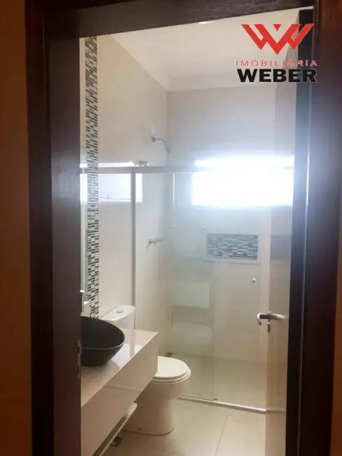 Casa de Condomínio com 4 quartos à venda, 250m2 em Chácaras Reunidas São Jorge, Sorocaba - SP - imagem 4 Foto 4 de Casa de Condomínio com 4 quartos à venda, 250m2 em Chácaras Reunidas São Jorge, Sorocaba - SP