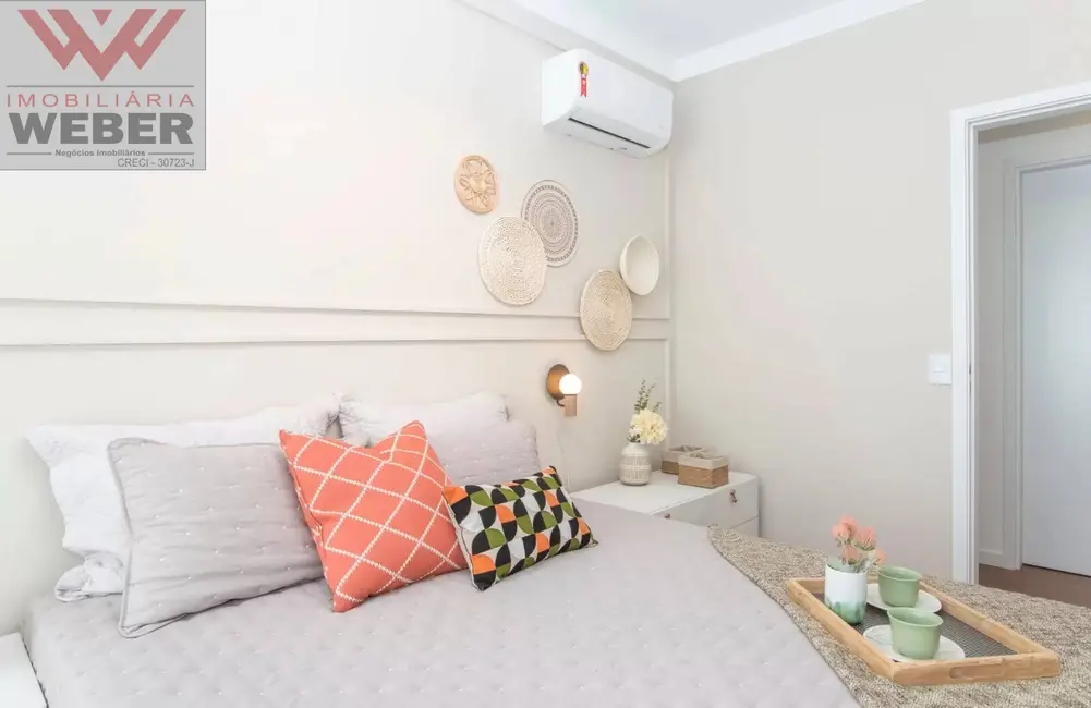 Foto 3 de Casa de Condomínio com 3 quartos à venda, 139m2 em Jardim Karolyne, Votorantim - SP