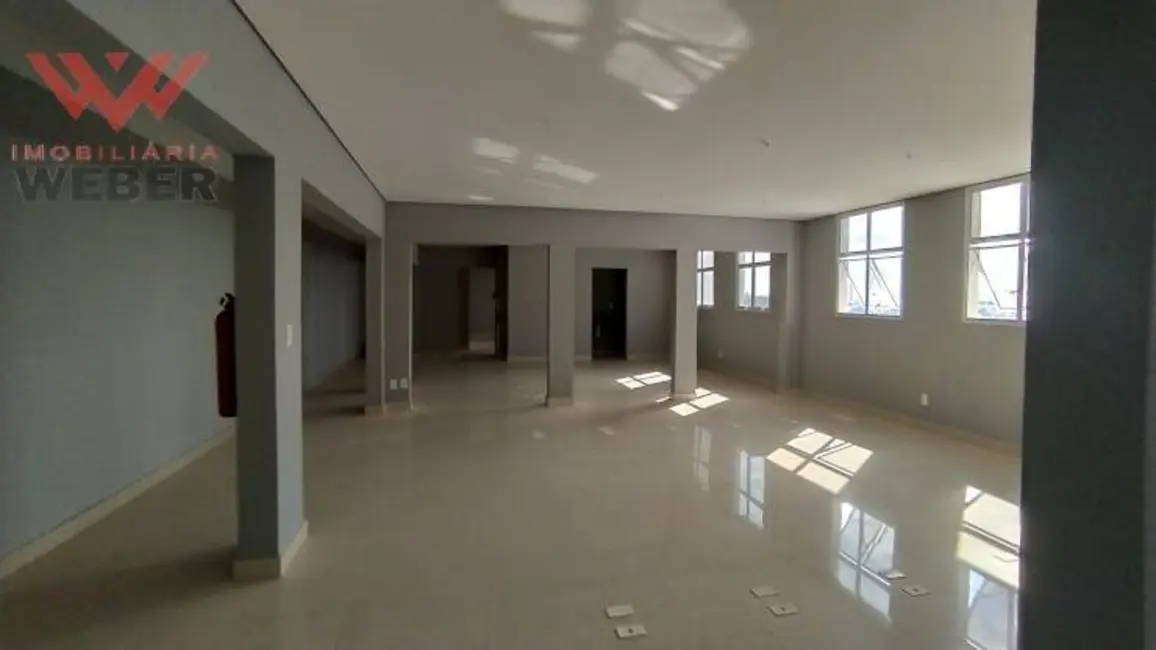 Foto 9 de Sala Comercial para alugar, 200m2 em Jardim Emília, Sorocaba - SP