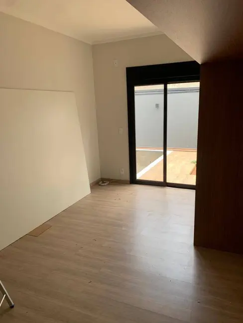 Casa de Condomínio com 3 quartos à venda, 250m2 em Chácaras Reunidas São Jorge, Sorocaba - SP - imagem 7 Foto 7 de Casa de Condomínio com 3 quartos à venda, 250m2 em Chácaras Reunidas São Jorge, Sorocaba - SP