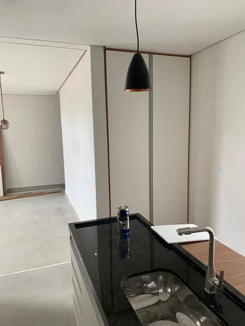 Casa de Condomínio com 3 quartos à venda, 250m2 em Chácaras Reunidas São Jorge, Sorocaba - SP - imagem 6 Foto 6 de Casa de Condomínio com 3 quartos à venda, 250m2 em Chácaras Reunidas São Jorge, Sorocaba - SP