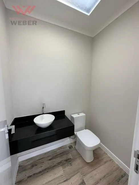 Foto 8 de Casa de Condomínio à venda, 250m2 em Votorantim - SP