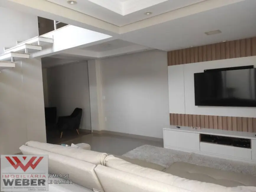 Foto 1 de Sobrado com 3 quartos à venda, 208m2 em Wanel Ville, Sorocaba - SP