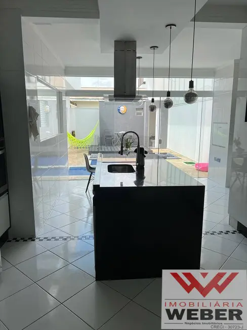 Foto 6 de Casa de Condomínio com 3 quartos à venda, 200m2 em Ibiti Royal Park, Sorocaba - SP