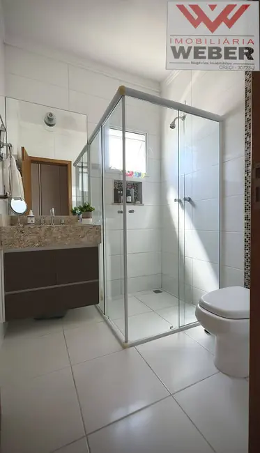 Casa de Condomínio com 2 quartos à venda, 200m2 em Wanel Ville, Sorocaba - SP - imagem 5 Foto 5 de Casa de Condomínio com 2 quartos à venda, 200m2 em Wanel Ville, Sorocaba - SP