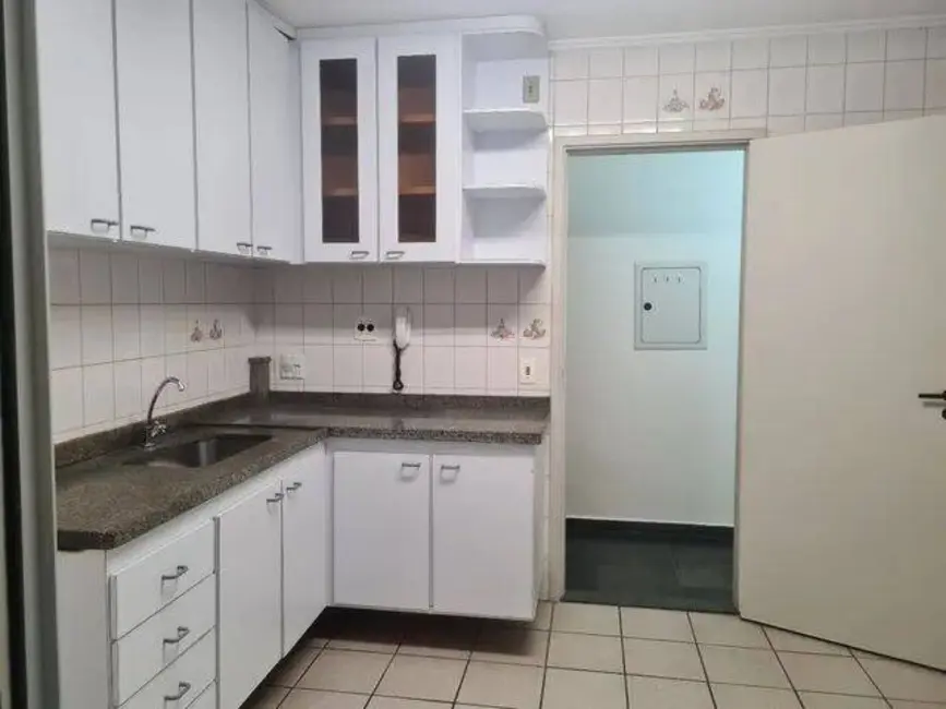 Apartamento com 3 quartos à venda e para alugar, 100m2 em Centro, Sorocaba - SP - imagem 3 Foto 3 de Apartamento com 3 quartos à venda e para alugar, 100m2 em Centro, Sorocaba - SP
