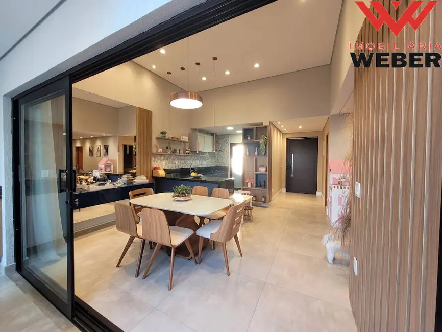 Foto 5 de Casa de Condomínio com 3 quartos à venda, 180m2 em Cajuru do Sul, Sorocaba - SP