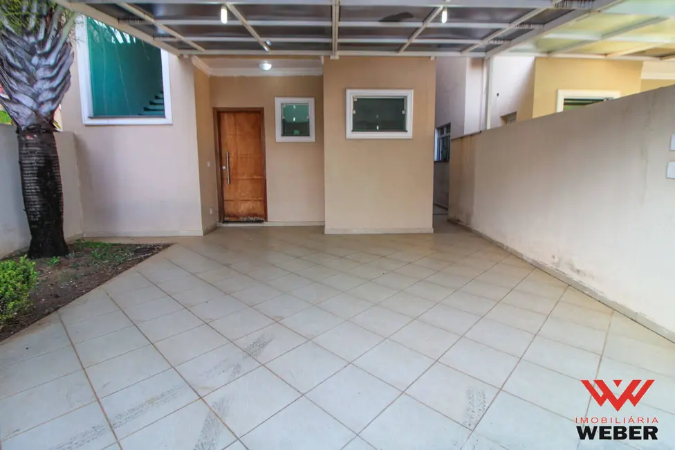 Foto 2 de Casa de Condomínio com 3 quartos à venda, 190m2 em Jardim Nova Manchester, Sorocaba - SP