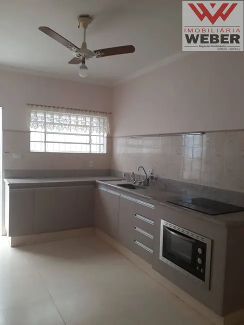 Casa com 3 quartos à venda, 187m2 em Jardim Santa Rosália, Sorocaba - SP - imagem 3 Foto 3 de Casa com 3 quartos à venda, 187m2 em Jardim Santa Rosália, Sorocaba - SP